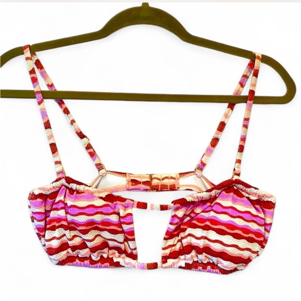 SHADE & SHORE MULTICOLORED STRIPED BIKINI TOP SIZE MEDIUM BEACH POOL SWIM RESORT
